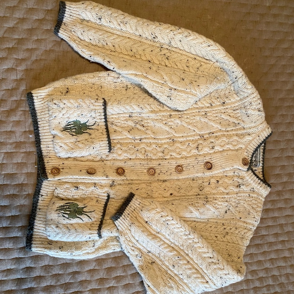 Irish Wool Sweater size Small